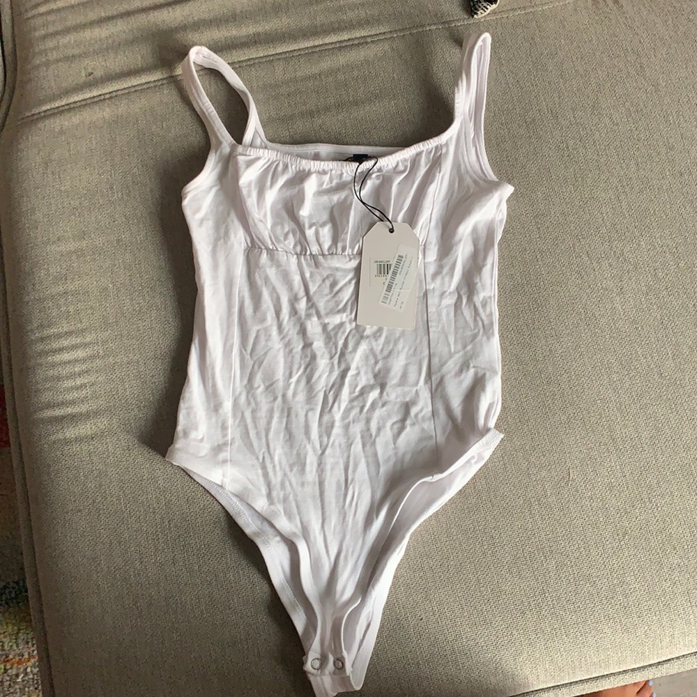 Square neck white ruched bodysuit